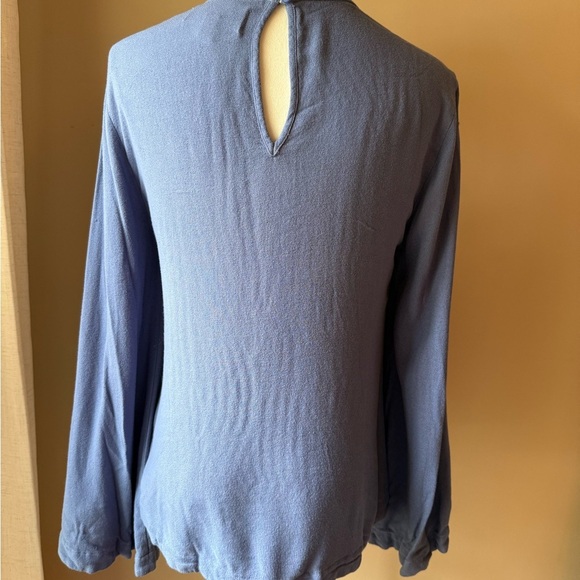 Cloth & Stone Blue Long Sleeve Relaxed Blouse - Picture 3 of 5